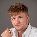 DANIEL IOVU 🦁