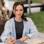 Rita Birca  Lider ESSENS🇬🇧&Venit din marketing de retea