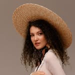 Ana-Aliona | Real Estate | Event Planner |