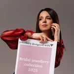 Designer  𝐓𝐚𝐧𝐲𝐚 𝐕𝐢𝐜𝐭𝐨𝐫