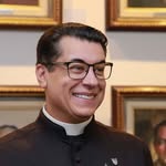 Padre Chrystian Shankar • Fé e Família