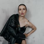 Жорсткий фітнес-тренер Вʼюшина
