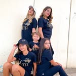 Hermanas Fernandez y Mami