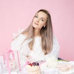 •Макарон•Штоллен•Ириски•Москва