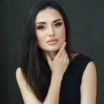 Элина Давыдова