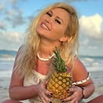 𝑶 𝑨 𝑵 𝑨    𝑻 𝑶 𝑴 𝑶 𝑰 𝑨 𝑮 𝑨  🎙️