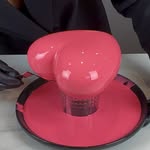 Нади Дюжева · кондитер