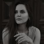 𝓔𝓵𝓮𝓷𝓪🕊️