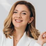 Elena - mentorul tău prin viață ❤️