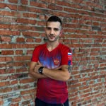 Денис Яшков