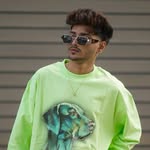 M I L A N ⚡ A H I R E