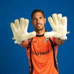 JOEL ROBLES .