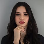 Julia Lazari | Grupo Lazari