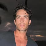 Aaron Diaz