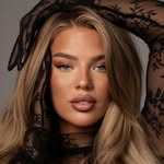 𝐄𝐥𝐚𝐢𝐧𝐞 𝐕𝐢𝐜𝐭𝐨𝐫𝐢𝐚 ♡