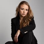 Cristina Niță | Cursuri manichiură