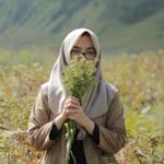 Tiara Dalimunthe @adebonbon