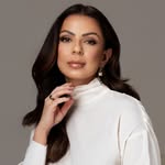 Karen Queiroz | Especialista em Imagem e Posicionamento