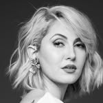 ℳ𝑒𝓇𝒸𝑒𝒹𝑒𝓈 ℒ𝒶𝓂𝒷𝓇𝑒