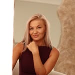 Căruntu Carolina | Terapeut Sistemic | Hipnoterapeut