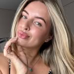 Alina Hasanova | lifestyle influencer