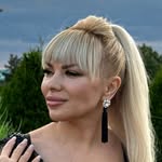 НИКОЛАЕВА ОЛЬГА