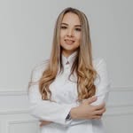 Lilia Dumniuc | Mentorat Estetică & Laser