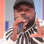 R H  🇵🇹 🇲🇫