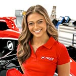 Bianca Bustamante 🏁