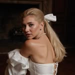 Крис Нуждова