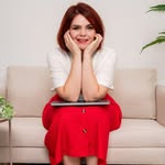 Andreea | Creator de comunități @ Creators.comm