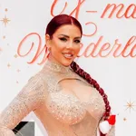 ✨𝐊𝐀𝐓𝐄 𝐌𝐄𝐑𝐋𝐀𝐍 ✨