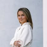 Alina 👩🏽‍⚕️