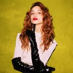 ᴍ ᴇ ʟ ᴏ ᴅ ʏ