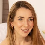 Eliza | medic neonatolog | event manager | content medical
