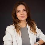 𝐃𝐀𝐍𝐈𝐄𝐋𝐀 𝐉𝐎𝐈𝐀𝐍 - 𝐂𝐨𝐬𝐦𝐞𝐭𝐨𝐥𝐨𝐠 𝐜𝐮 𝐬𝐭𝐮𝐝𝐢𝐢 𝐦𝐞𝐝𝐢𝐜𝐚𝐥𝐞