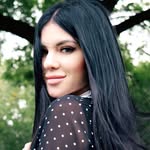 Елена Попова