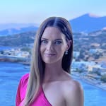 𝐀𝐌𝐘 𝐇𝐔𝐋𝐋𝐄𝐘 | UK Travel Creator