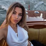 𝓐𝓷𝓭𝓻𝓮𝓮𝓪 𝓜𝓪𝓷𝓮𝓪