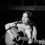 𝕿𝖍𝖊𝖊 𝕷𝖔𝖑𝖆 𝖄𝖔𝖚𝖓𝖌