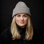 V A L E N T I N A • H Ö L L