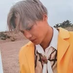 Follow @zkdlin KAI IG Account