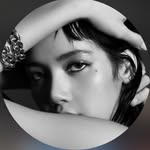 LISA BLACKPINK (리사) 🐣