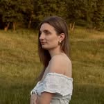 DOINIȚA || CONTENT CREATOR || SMM SPECIALIST