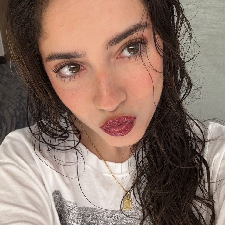 Madalena Aragão 🍒